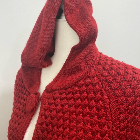 Zeila hoodie cardigan jacket size (44) M To L , Red color from open. - Picture 4 of 13